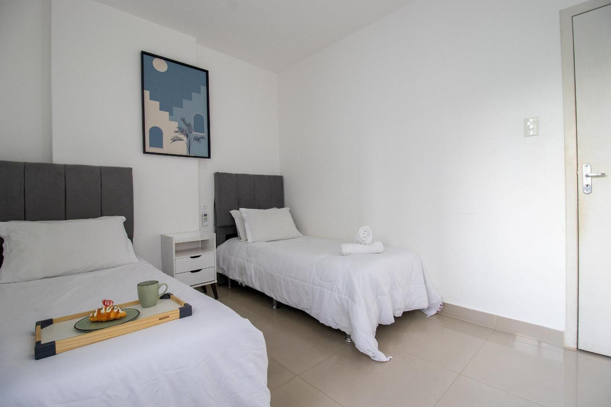 Abm22 - Frente Mar, 3 Dorm Climatizados, Garagem *